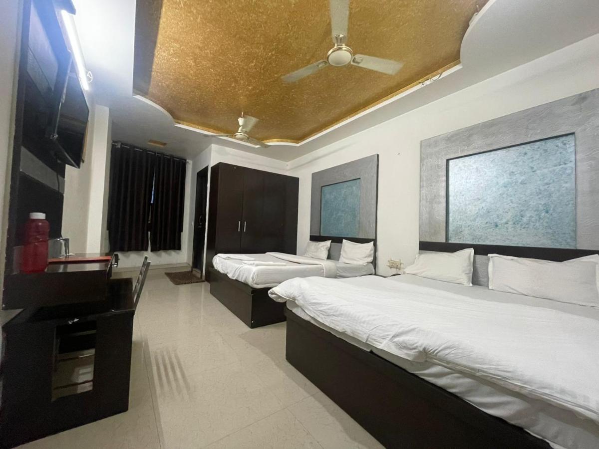 Blue Rose International, Family Hotel อัครา ภายนอก รูปภาพ